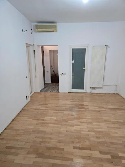 Turda Vand casa 4 cam recent renovata singur in curte centrala proprie gaze - 2