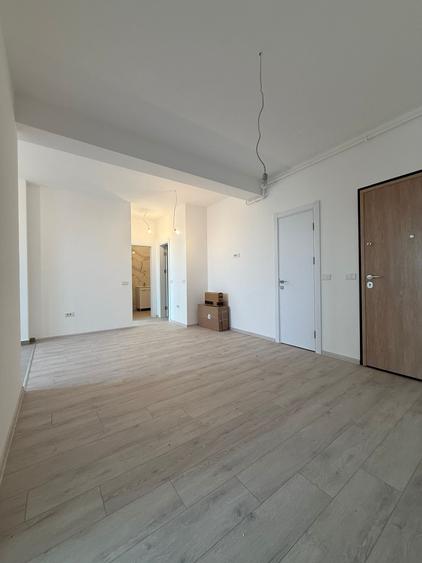 Apartament cu 3 camere - 2 bai { Soseaua Leordeni } - 4