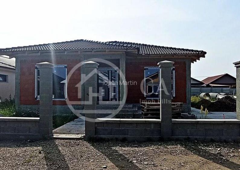 Casa de vanzare cu 4 camere in zona Santandrei, Oradea