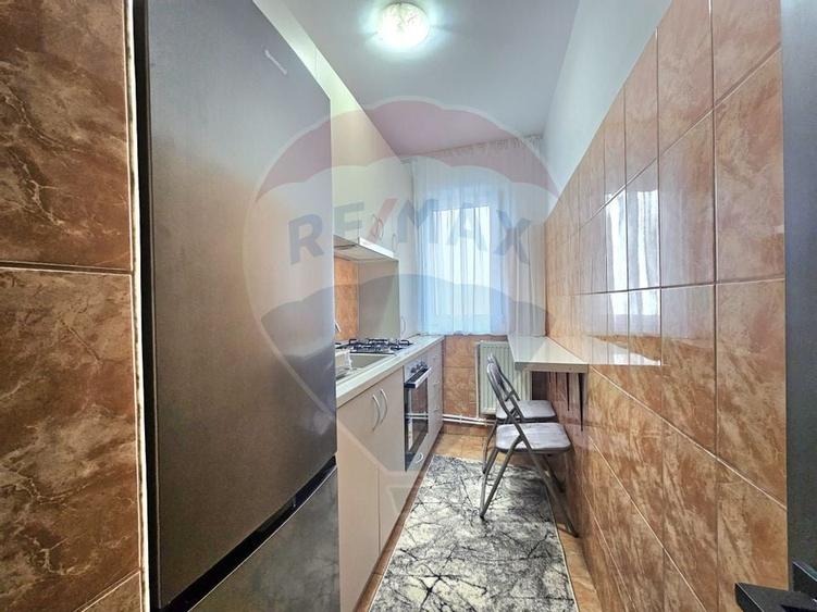 Apartament cu 3 camere de închiriat în zona Tomis Nord Constanta - 8