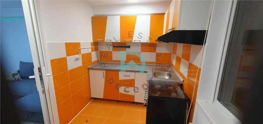 Garsoniera de vanzare, Centrul Civic, Brasov. - 3