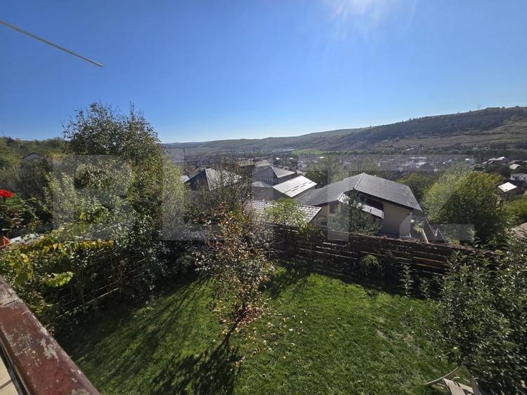 Casă cu 4 camere si apartament de 2 camere, 180mp utili view panoramic - 10