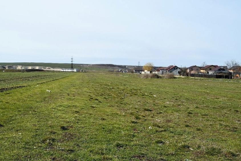 Teren intravilan 6000 mp in Valu,loturi 1000 mp-posibilitate RATE - 6
