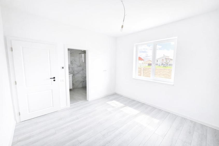 Casa Individuala, Mutare Imediata, 4 Camere - 9