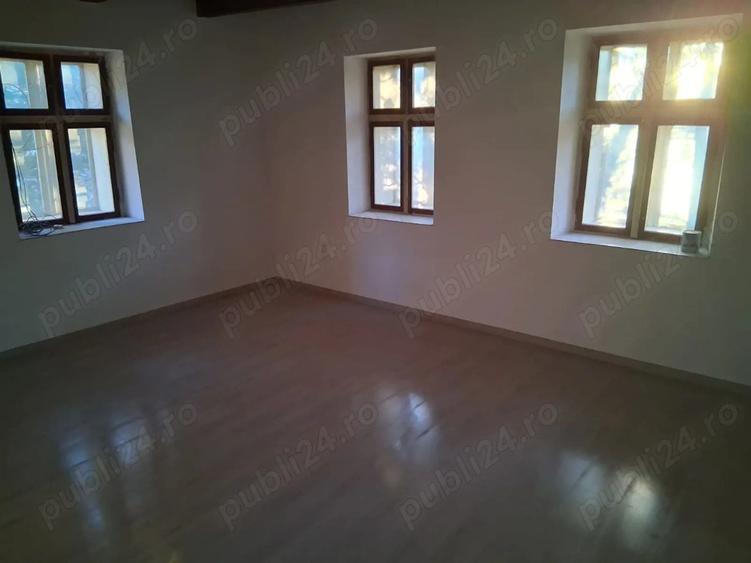 De inchiriat casa in Sabed - 13