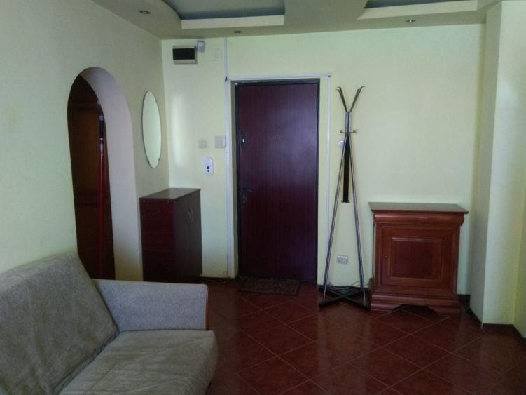 Apartament 3 camere, 76 mp, etaj 9, Delfinului - 1