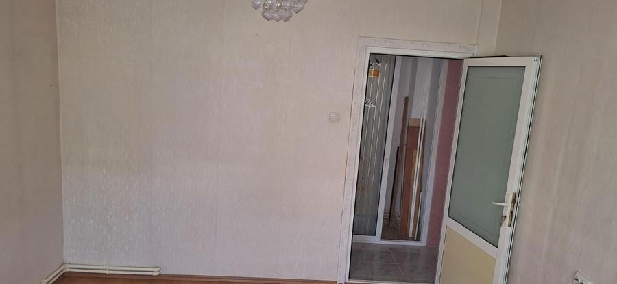Inchiriere apartament 3 camere zona centrala,b-dulTomis 293 , tomis3 - 3
