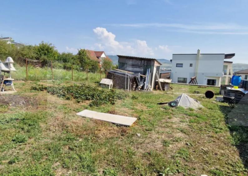 Teren intravilan, 570 mp, Ideal pentru constructie casa, zon - 2