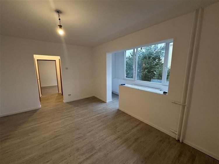 Amenajat complet, 55 mp utili in bloc anvelopat - 6