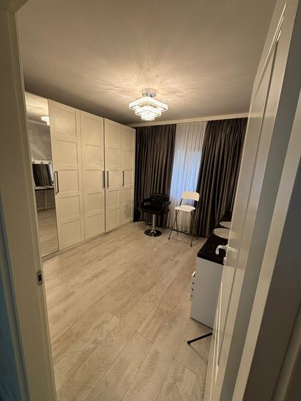 Vânzare apartament 3 camere  strada deleni Teiul doamnei - 10