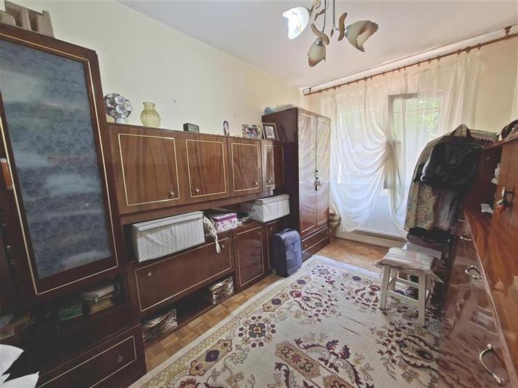 Apartament 3 camere semidecomandat | Etaj 1, zona Centrala, Bacau - 5