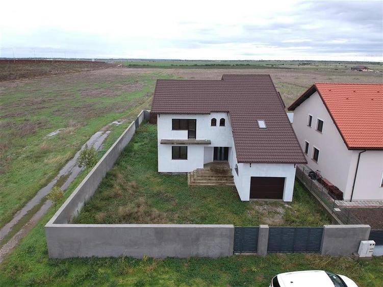 CASA P+E LA STADIU DE FINISAJE,  STR. CUZA VODA,  ZONA PETRESTI - 1