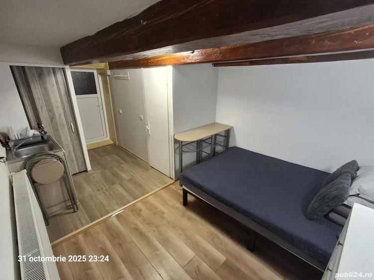 Vand garsoniera la casa pe strada de mijloc - 3