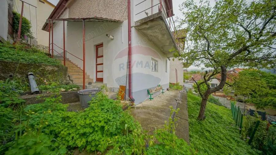 Casa / Vila cu 5 camere de vanzare in zona Schei, Cotun 9 - 6