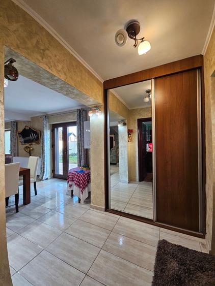 Casa de Vanzare P+1 In Agigea Teren 400mp Garaj - 40