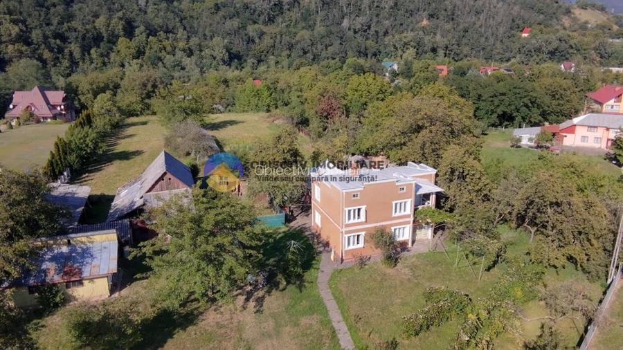Casa traditionala de vanzare - Alexandru cel Bun- view spre munte si lac