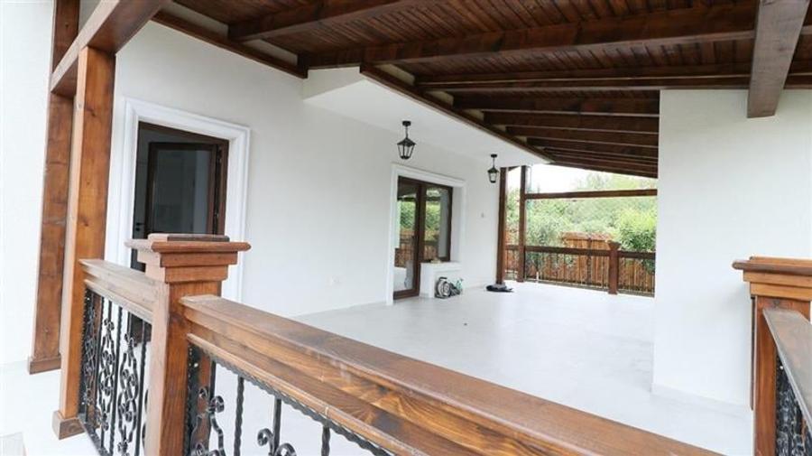 Vila individuala in stil toscan in Valea Lupului locatie deosebita - 6