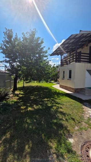 Casa de vanzare cu 3 camere - Zona Soarelui - 2