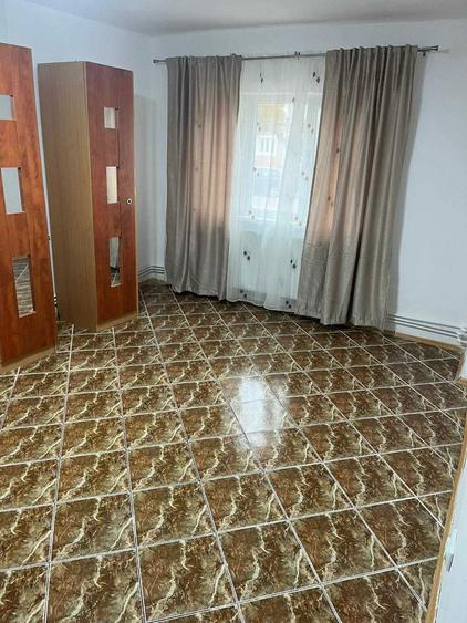 Garsoniera de vanzare - 1