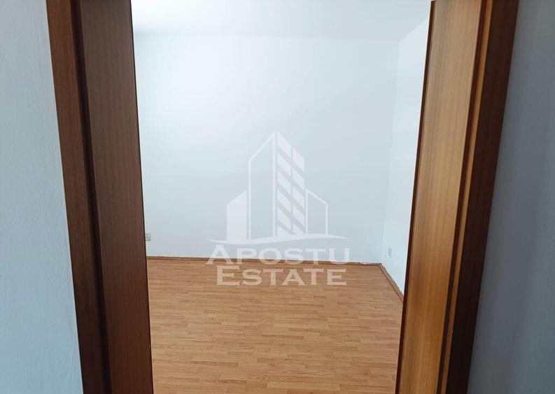 Casa individuala, Girocului, 2 bai, 5 camere - 12