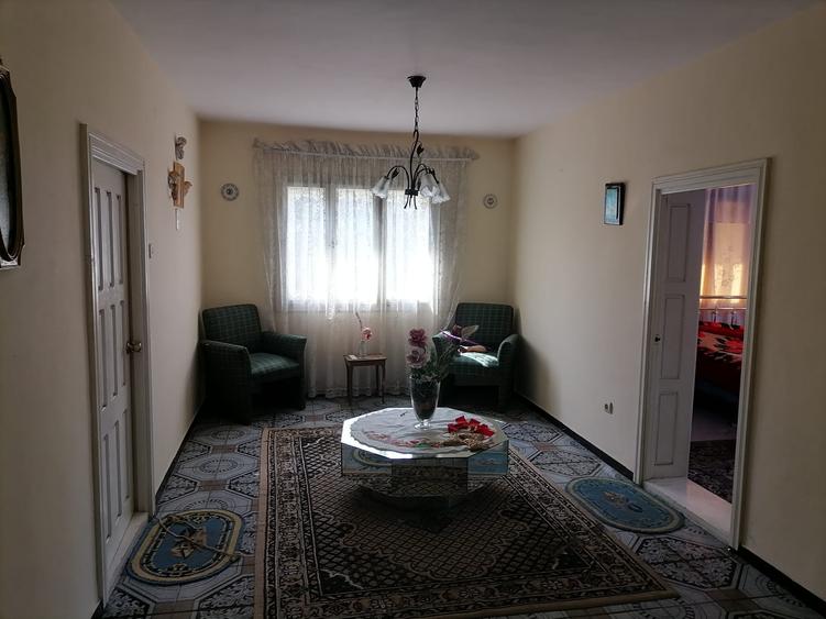 Vila S+P+1, cu teren mare, situata central in Eforie Sud, ideal pensiune. - 3