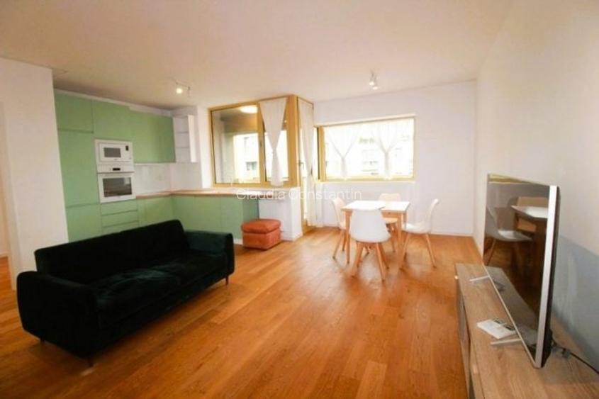 Inchiriere apartament 2 camere|Aviatiei Park Faza1|Parcare|Balcon