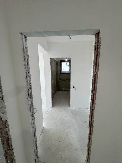 Apartament două camere decomandat et1/ nou 2025/ metrou 1Mai - 15