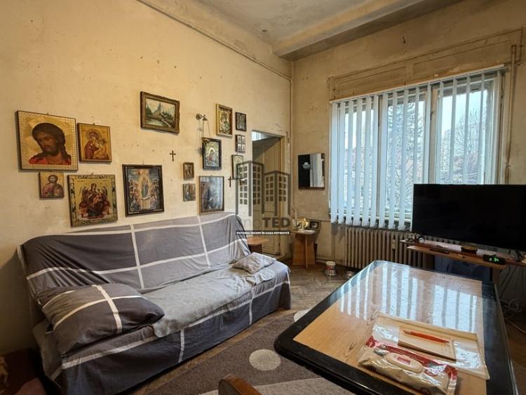 2 Camere + Mansarda, Terasa Mare, la 1 Minut de Piata Unirii - 4