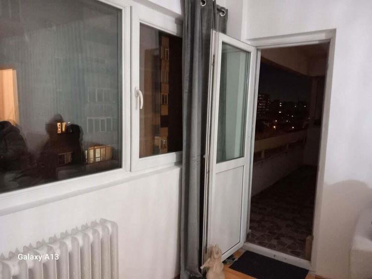 Ag BRASADAS inchiriaza Ap 2 cam. deosebit Et 6/10 zona TEI. - 18