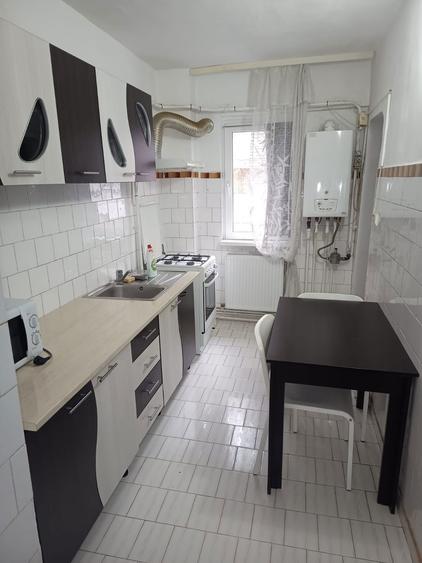 Vand apartament 2 camere, mobilat, confort 1, decomandat - 5