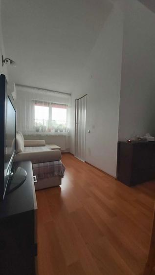 Inchiriez garsoniera Marasesti - 6