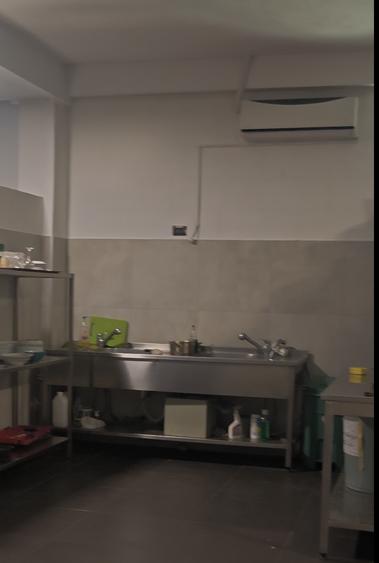 De vânzare – Stație carburanți + Salon Evenimente + Teren 7 ha DN6 - 8