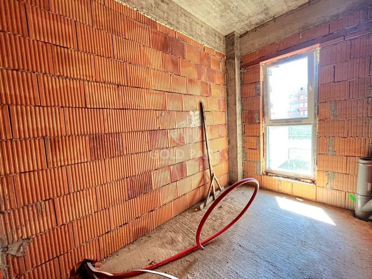 Spatiu Comercial -Floresti -Preluare Chiriasi/Vitrina Mare/Parcari - 10