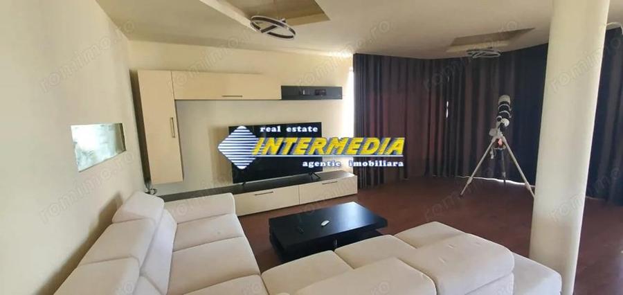 Vila CETATE D+P+E+M Schit 2 Garaje Teren 1500 mp Finisata Utilata - 13