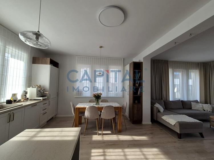 Casa superba la cheie, panouri fotovoltaice, central Dezmir - 16