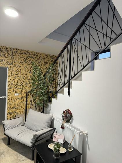 Inchiriez 85mp spatiu comercial la etaj - 3