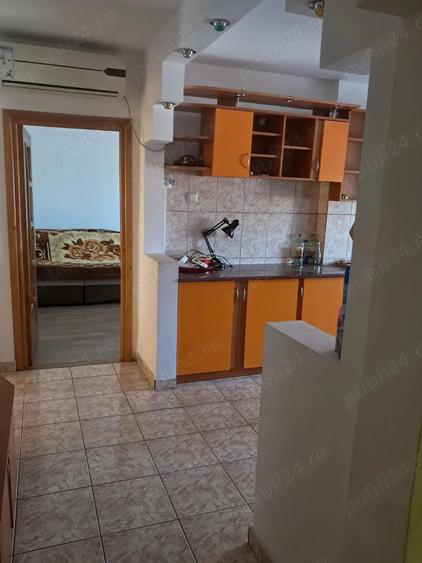 De vanzare apartament 4 camere, decomandat, zona Autogara, etaj 3. - 6