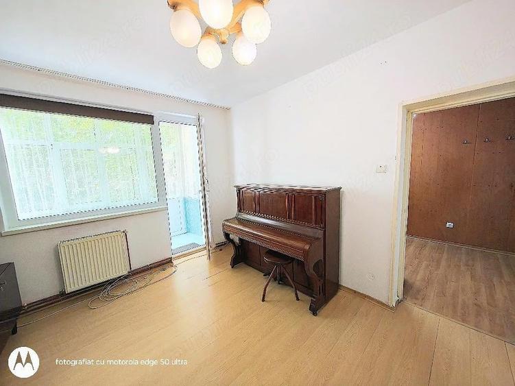 Vand apartament cu 2 camere cu gradina, Hunedoara, micro 4, parter. Pret 36500 EUR neg - 9
