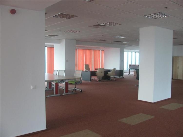 Vanzare cladire birouri zona Pipera Tunari - 20