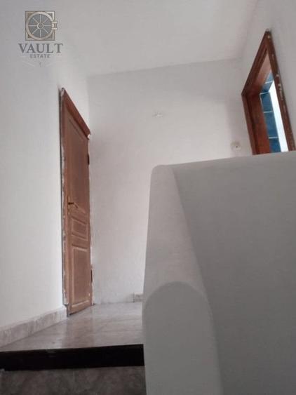 Casa INDIVIDUALA - S+P+1+M - 5 minute de metrou TINERETULUI - 25