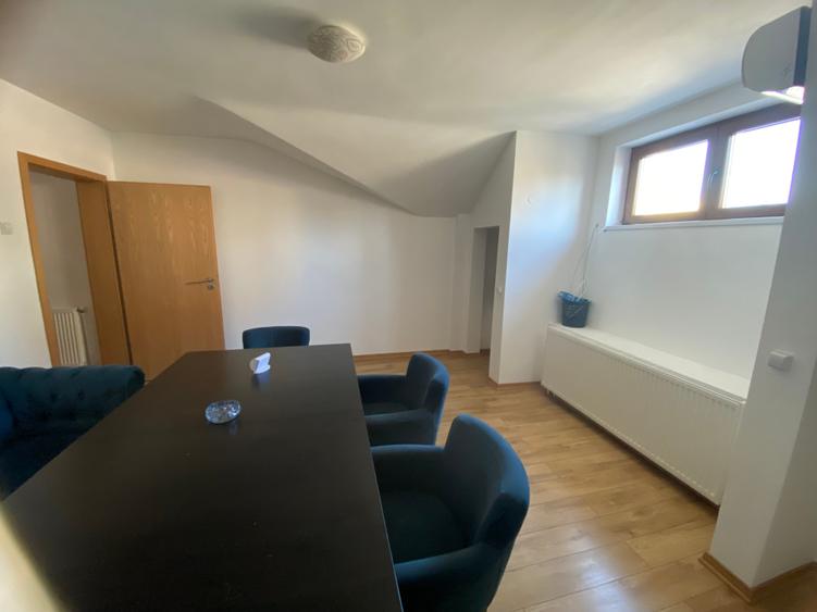 Universitate, Vila, apart 5 camere 125 mp - 12