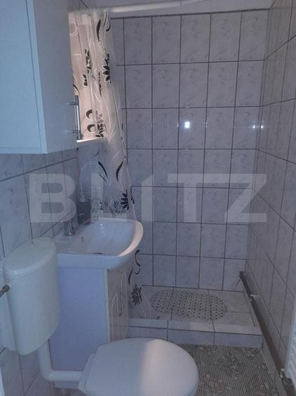 Casa  3 camere SI GRADINA 550mp in vatra satului TARLUNGENI - 6