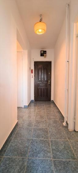 Brancoveanu stradal, apartament de 2 camere , decomandat.52mp,57900 Euro. - 6
