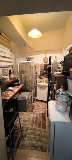 Garsoniera, Universitate - 9