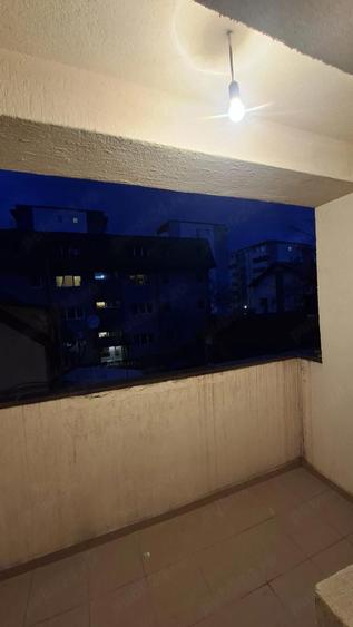 Proprietar inchiriez Garsoniera decomandata - 3