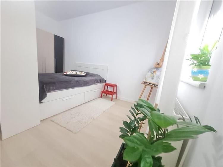 Casa, pe locatie centrala, imbinare apreciabila intre traditional si contemporan - 6