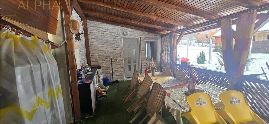 Casa spatioasa cu teren generos si anexe, cu posibilitate de schimb cu apartament 3 sau 4 camere - 8