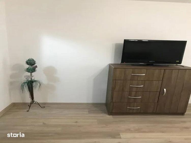 titan 4-5 minute metrou si parc ior intrare stradala langa policlinica - 6