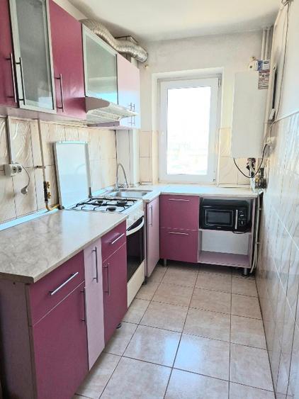 Inchiriez apart 2 camere,Piata Centrala - 7