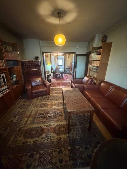 Apartament  3 camere cu garaj ultracentral - 9